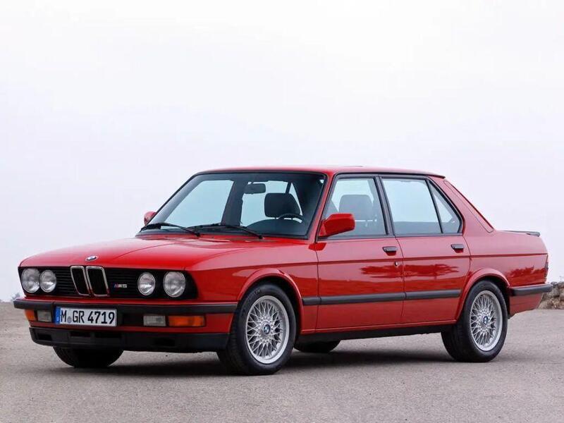 Расход топлива BMW M5 (E28) 3.5 МКПП 5 286 л.с. фото