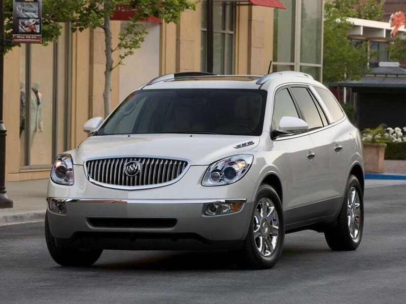 Расход топлива Buick Enclave 3.6 АКПП 6 275 л.с. 1 поколение фото