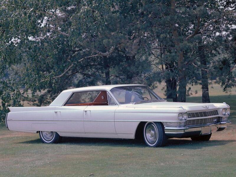 Расход топлива Cadillac DeVille (Series 6300) 6.4 АКПП 4 304 л.с. фото