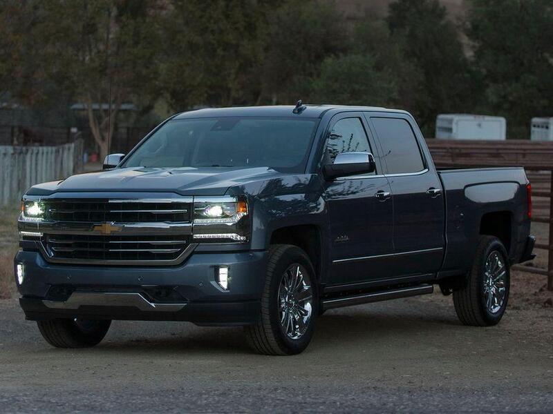 Расход топлива Chevrolet Silverado (GMTK2) 5.3 АКПП 8 355 л.с. фото