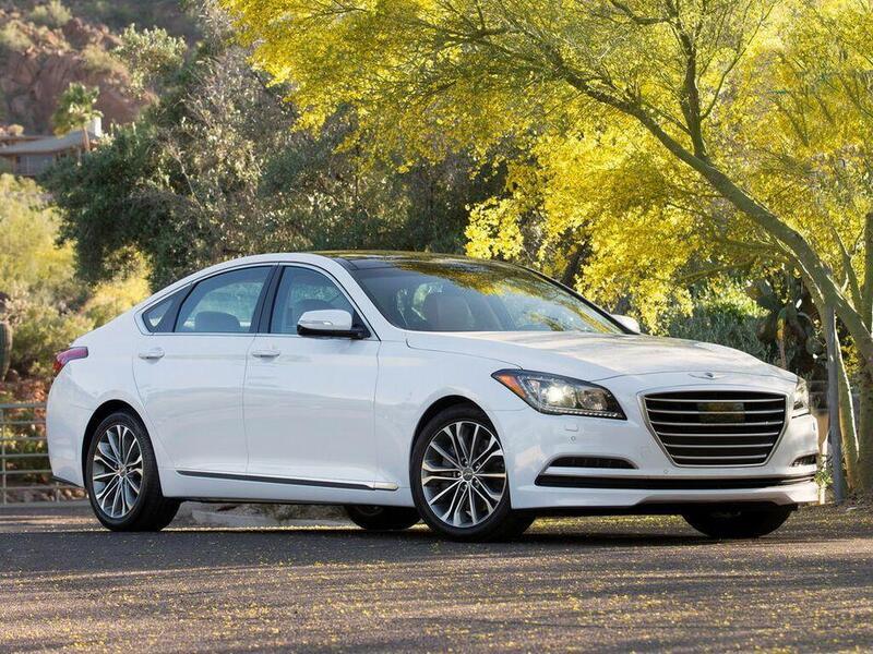 Расход топлива Hyundai Genesis (DH) 3.8 АКПП 8 311 л.с. фото