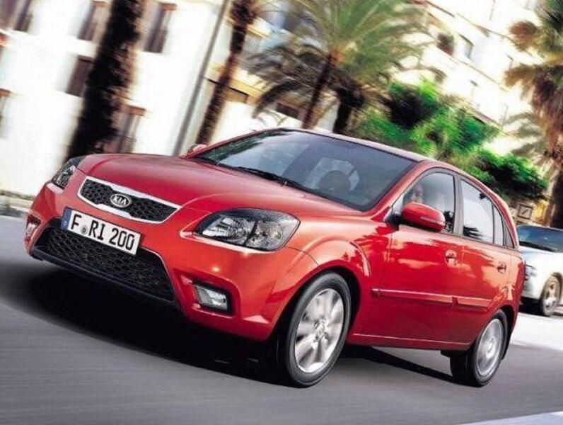Расход топлива Kia Pride (JB) 1.5 АКПП 4 112 л.с. фото