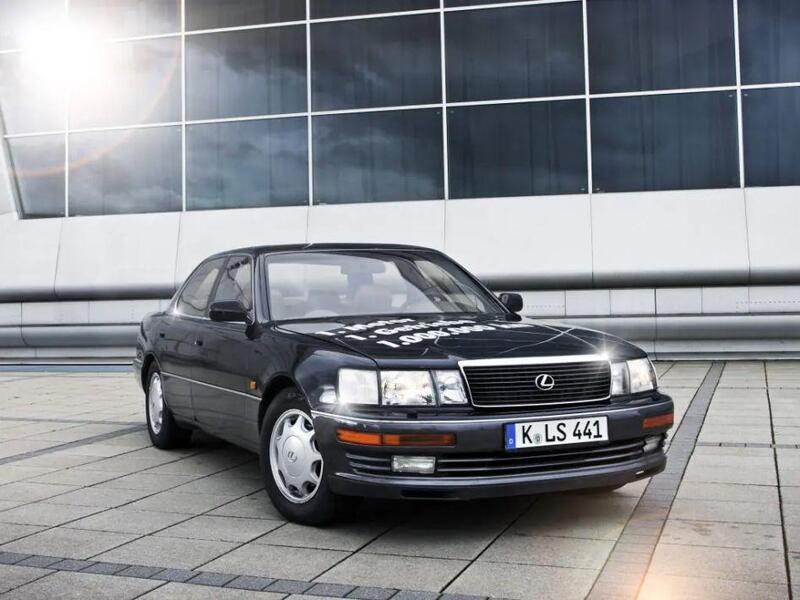 Расход топлива Lexus LS400 (XF10) 4 АКПП 4 245 л.с. фото