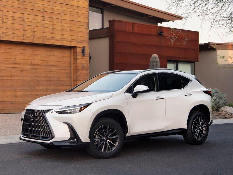 Расход топлива Lexus NX250 (AZ20) 2.5 АКПП 8 203 л.с. фото