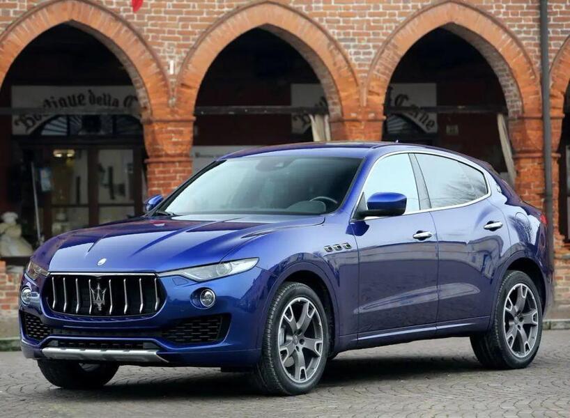 Расход топлива Maserati Levante 3 АКПП 8 275 л.с. фото