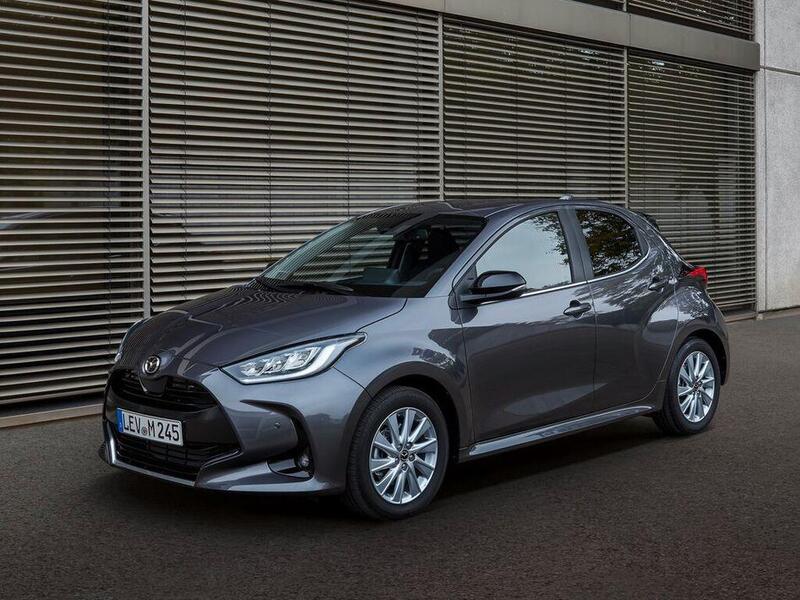 Расход топлива Mazda Mazda2 (XP210) 1.5 Вариатор 92 л.с. фото