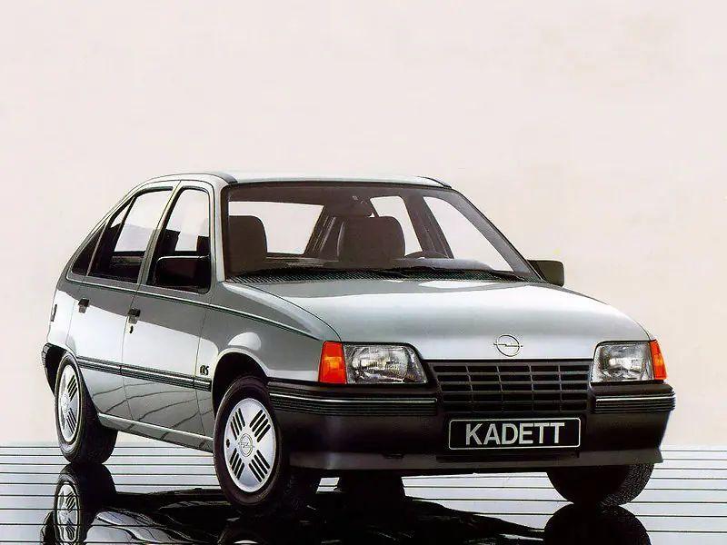 Расход топлива Opel Kadett (E) 1.6 АКПП 3 54 л.с. фото