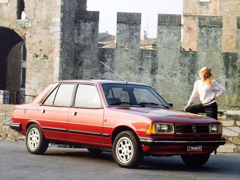 Расход топлива Peugeot 305 1.6 МКПП 5 74 л.с. фото
