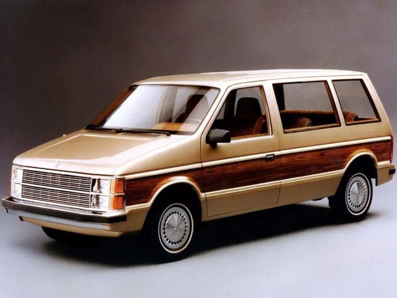 Расход топлива Plymouth Voyager (S) 2.6 АКПП 3 105 л.с. фото
