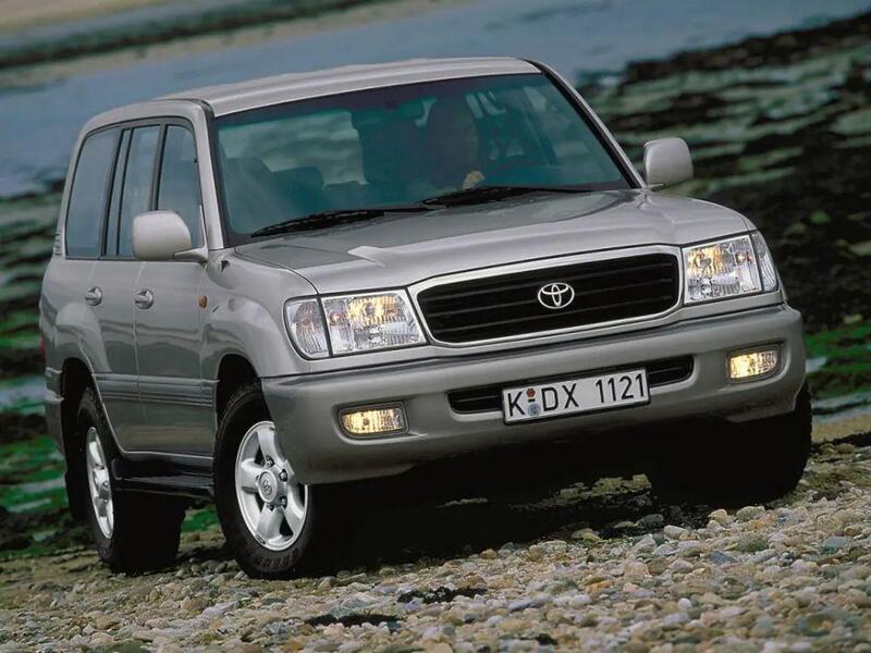 Расход топлива Toyota Land Cruiser (J100) 4.5 МКПП 5 224 л.с. фото