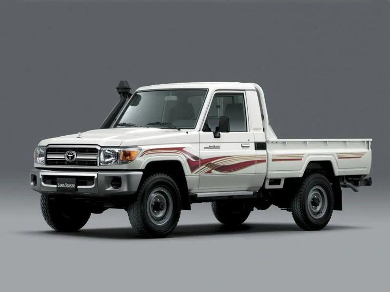 Расход топлива Toyota Land Cruiser (J70) 4.5 МКПП 5 212 л.с. фото