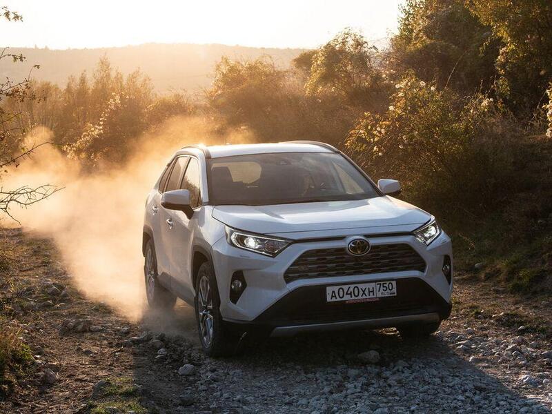 Расход топлива Toyota RAV4 (XA50) 2 Вариатор 173 л.с. фото
