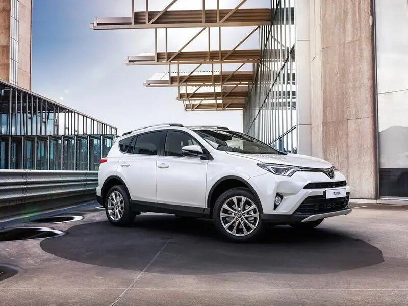 Расход топлива Toyota RAV4 (XA40) 2 МКПП 6 146 л.с. фото