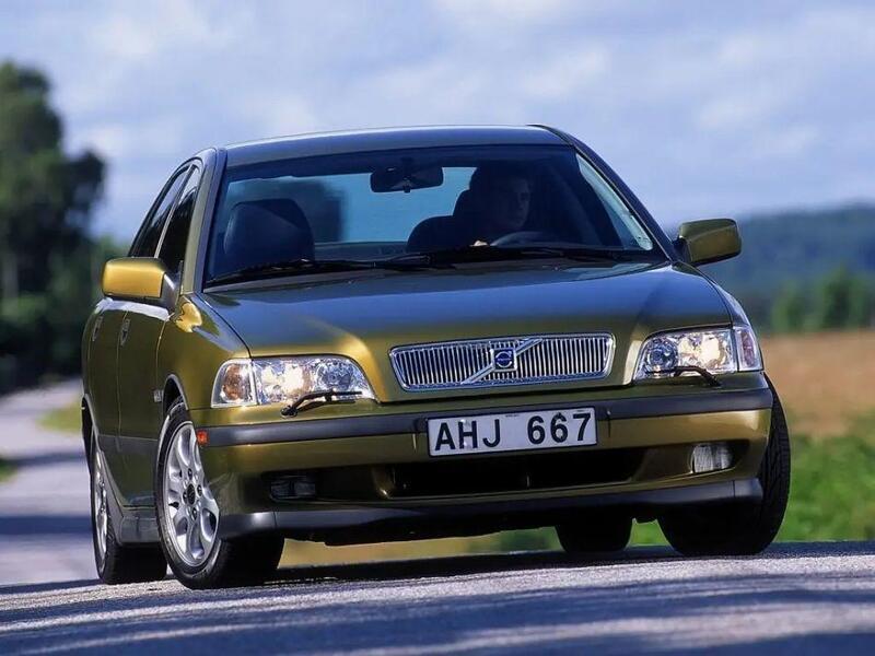 Расход топлива Volvo S40 (VS) 1.9 АКПП 4 140 л.с. фото